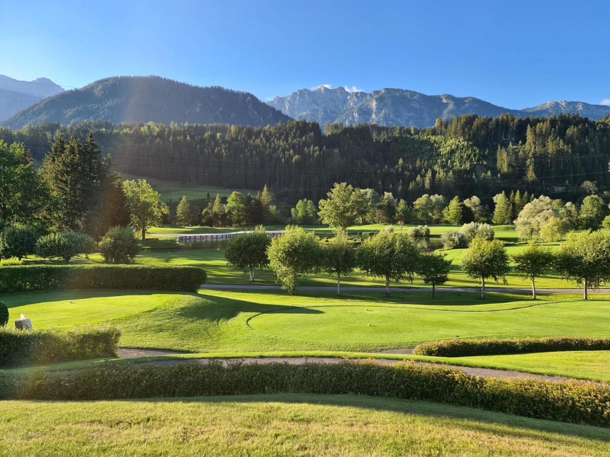 Apartmán Bergtraeume Haus im Ennstal