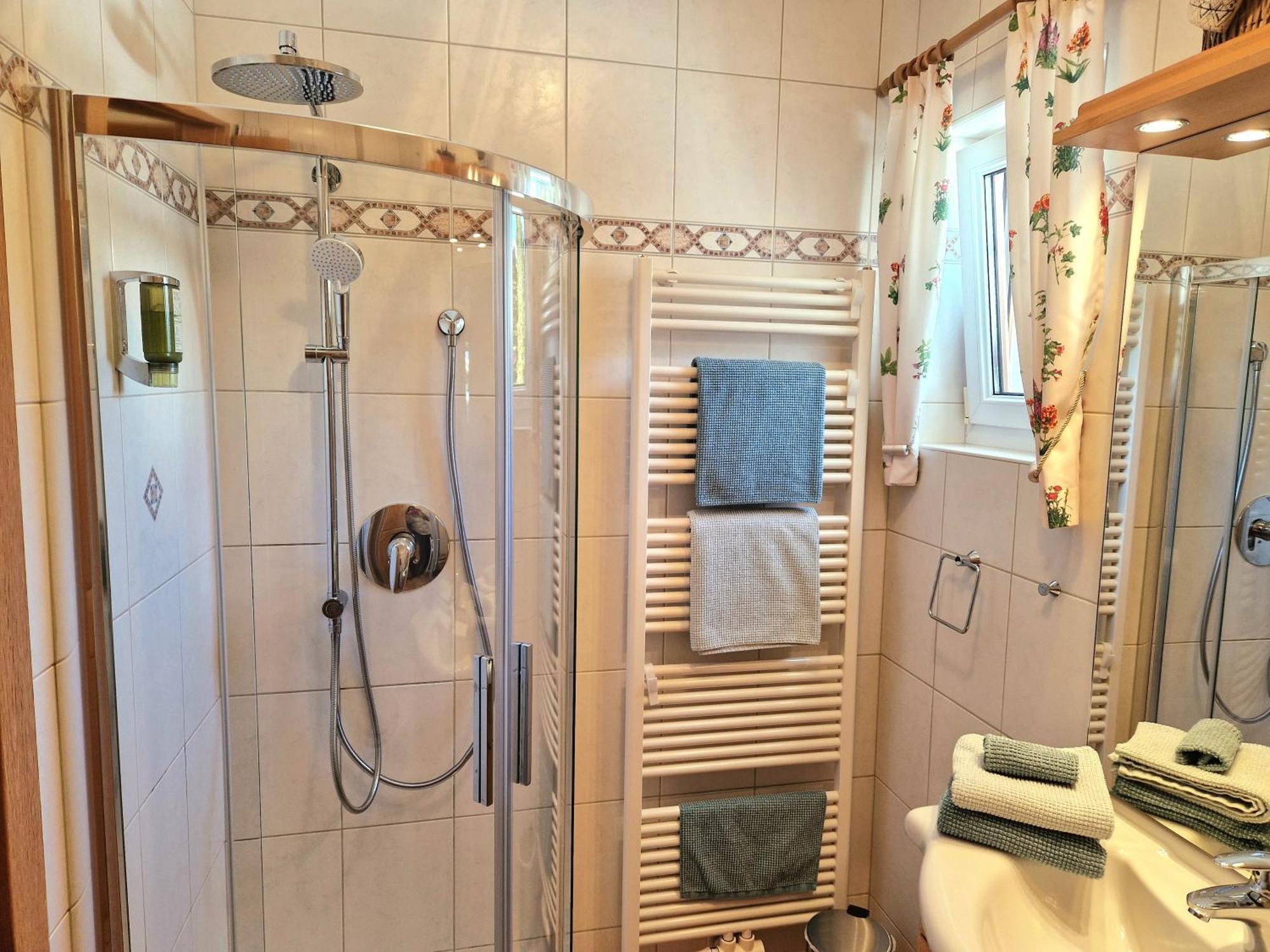 Bergtraeume Apartmán Haus im Ennstal